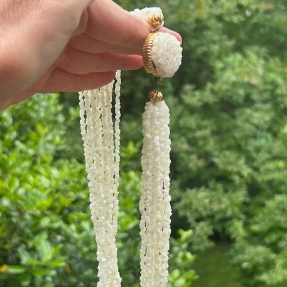 LISNER Multi-Strand White Seed Glass Bead Gold Tone Choker NECKLACE